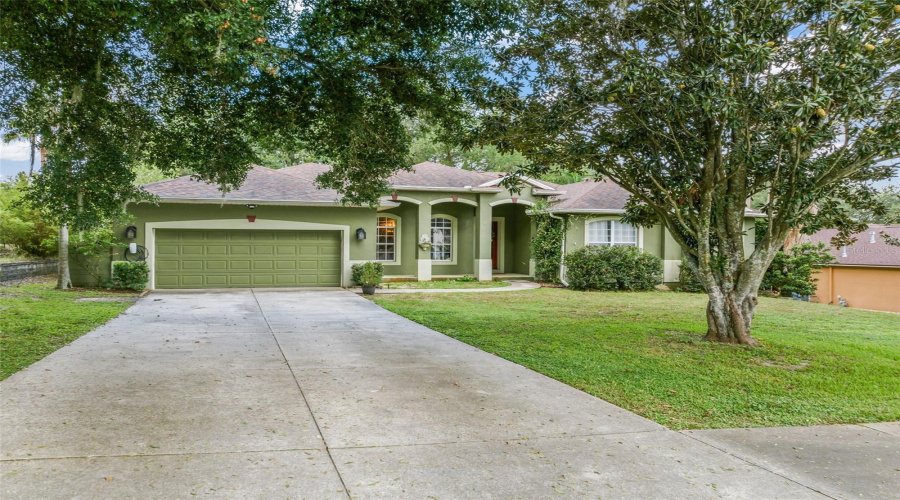 Minneola, Florida 34715, 5 Bedroom Bedrooms, ,2 Bathroombathrooms,Residential,For Sale,Shady Pine,0,Mfro6433014