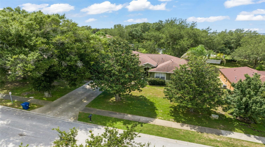 Minneola, Florida 34715, 5 Bedroom Bedrooms, ,2 Bathroombathrooms,Residential,For Sale,Shady Pine,0,Mfro6433014