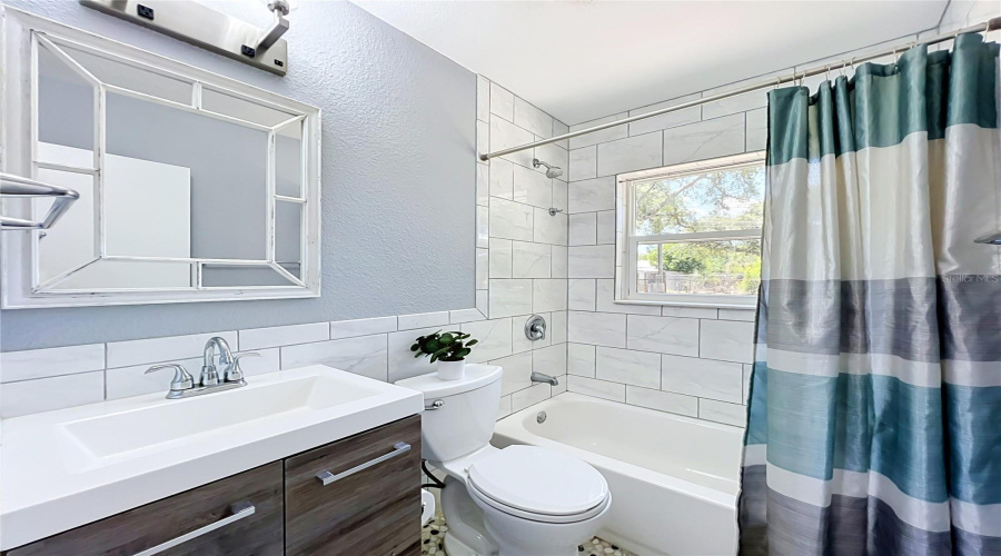 Mount Dora, Florida 32757, 2 Bedroom Bedrooms, ,2 Bathroombathrooms,Residential,For Sale,Westland,0,Mfro6419419