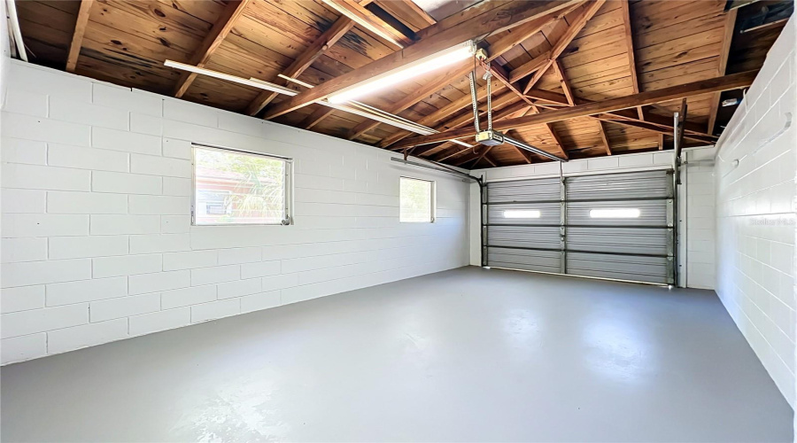 Mount Dora, Florida 32757, 2 Bedroom Bedrooms, ,2 Bathroombathrooms,Residential,For Sale,Westland,0,Mfro6419419