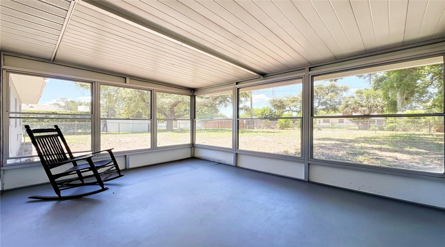 Mount Dora, Florida 32757, 2 Bedroom Bedrooms, ,2 Bathroombathrooms,Residential,For Sale,Westland,0,Mfro6419419
