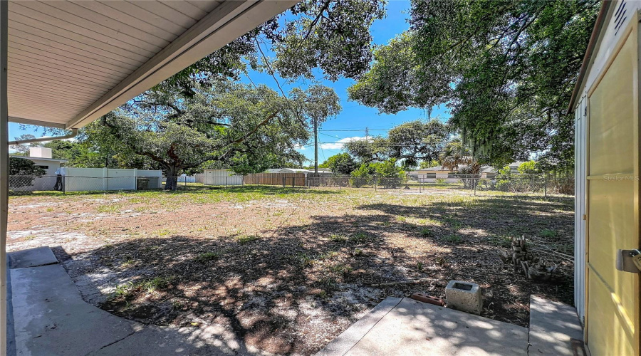 Mount Dora, Florida 32757, 2 Bedroom Bedrooms, ,2 Bathroombathrooms,Residential,For Sale,Westland,0,Mfro6419419