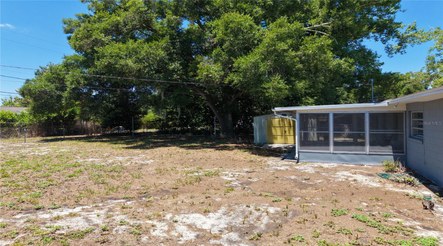 Mount Dora, Florida 32757, 2 Bedroom Bedrooms, ,2 Bathroombathrooms,Residential,For Sale,Westland,0,Mfro6419419