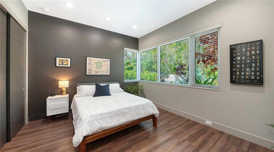 Sarasota, Florida 34236, 3 Bedroom Bedrooms, ,3 Bathroombathrooms,Residential,For Sale,Columbia,0,Mfra4700595