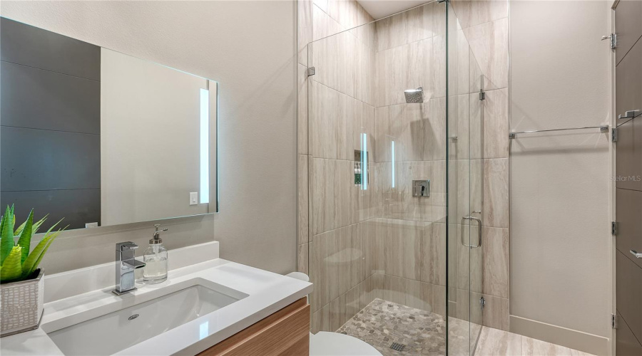 Sarasota, Florida 34236, 3 Bedroom Bedrooms, ,3 Bathroombathrooms,Residential,For Sale,Columbia,0,Mfra4700595