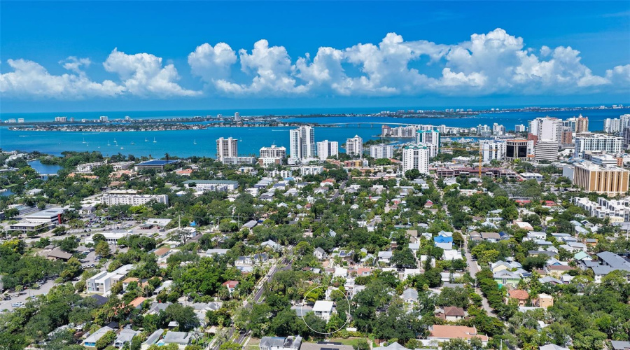 Sarasota, Florida 34236, 3 Bedroom Bedrooms, ,3 Bathroombathrooms,Residential,For Sale,Columbia,0,Mfra4700595