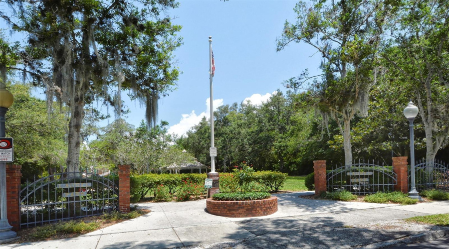 Sarasota, Florida 34236, 3 Bedroom Bedrooms, ,3 Bathroombathrooms,Residential,For Sale,Columbia,0,Mfra4700595