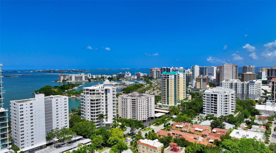 Sarasota, Florida 34236, 3 Bedroom Bedrooms, ,3 Bathroombathrooms,Residential,For Sale,Columbia,0,Mfra4700595