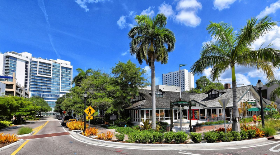 Sarasota, Florida 34236, 3 Bedroom Bedrooms, ,3 Bathroombathrooms,Residential,For Sale,Columbia,0,Mfra4700595