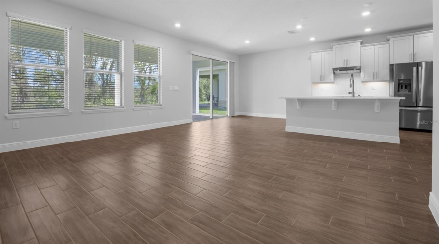 Winter Garden, Florida 34787, 5 Bedroom Bedrooms, ,4 Bathroombathrooms,Residential,For Sale,Shine View,0,Mfro6431079