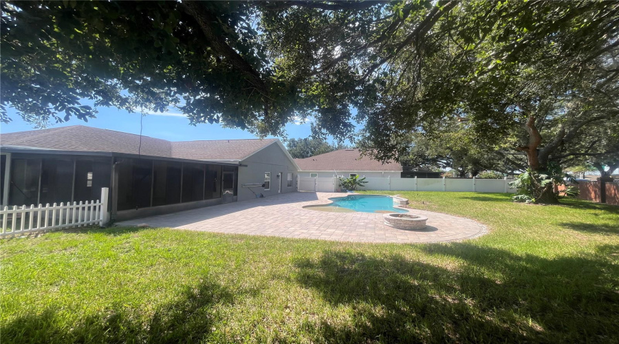 Winter Garden, Florida 34787, 4 Bedroom Bedrooms, ,2 Bathroombathrooms,Residential,For Sale,Wintermere Pointe,0,Mfro6428109
