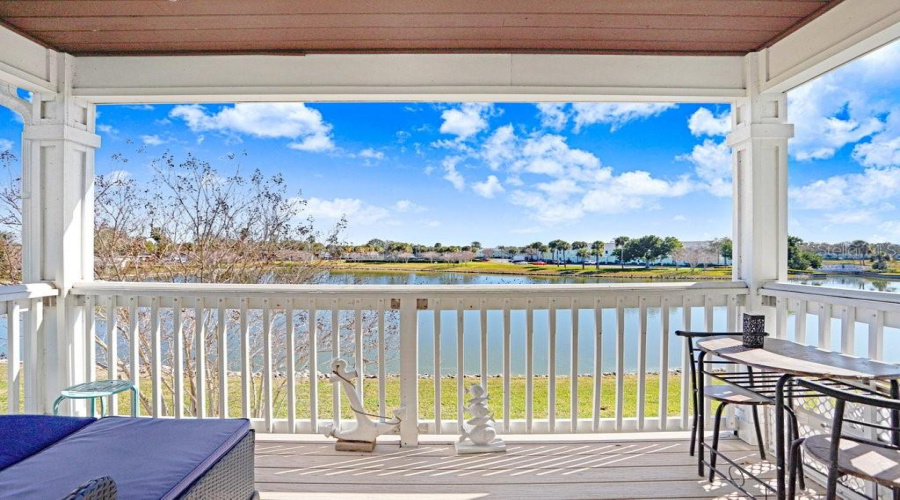 St Petersburg, Florida 33705, 1 Bedroom Bedrooms, ,1 Bathroombathrooms,Residential,For Sale,Cobia,0,Mfrtb8474516