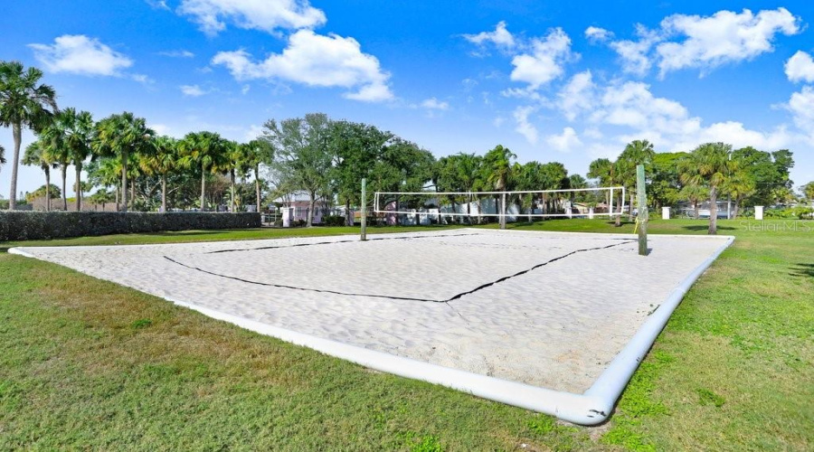 St Petersburg, Florida 33705, 1 Bedroom Bedrooms, ,1 Bathroombathrooms,Residential,For Sale,Cobia,0,Mfrtb8474516