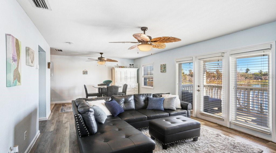 St Petersburg, Florida 33705, 1 Bedroom Bedrooms, ,1 Bathroombathrooms,Residential,For Sale,Cobia,0,Mfrtb8474516