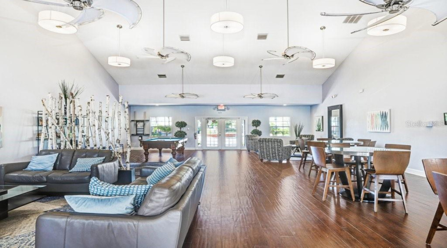 St Petersburg, Florida 33705, 1 Bedroom Bedrooms, ,1 Bathroombathrooms,Residential,For Sale,Cobia,0,Mfrtb8474516