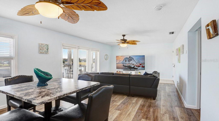 St Petersburg, Florida 33705, 1 Bedroom Bedrooms, ,1 Bathroombathrooms,Residential,For Sale,Cobia,0,Mfrtb8474516