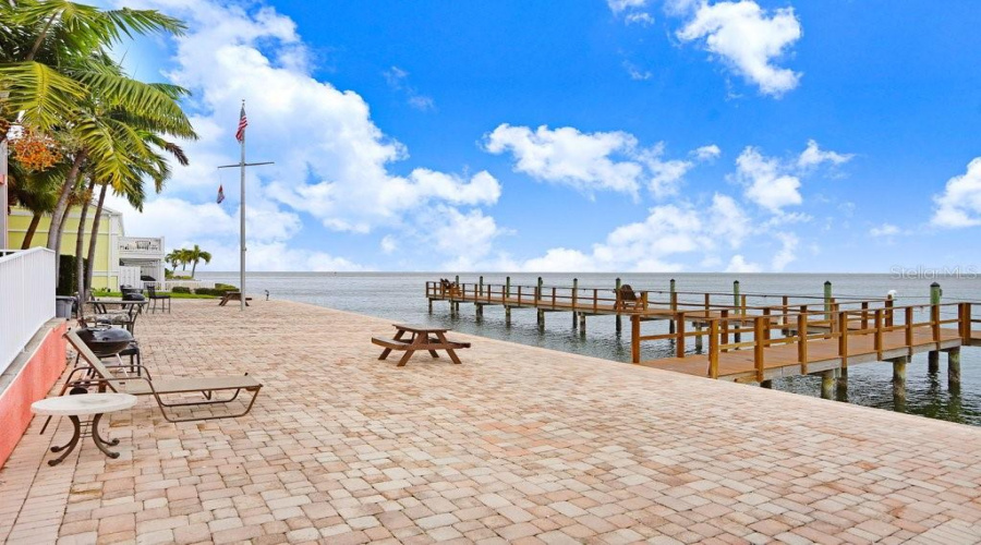 St Petersburg, Florida 33705, 1 Bedroom Bedrooms, ,1 Bathroombathrooms,Residential,For Sale,Cobia,0,Mfrtb8474516