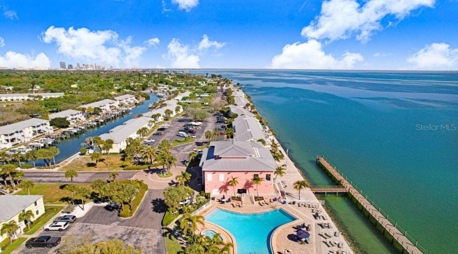 St Petersburg, Florida 33705, 1 Bedroom Bedrooms, ,1 Bathroombathrooms,Residential,For Sale,Cobia,0,Mfrtb8474516