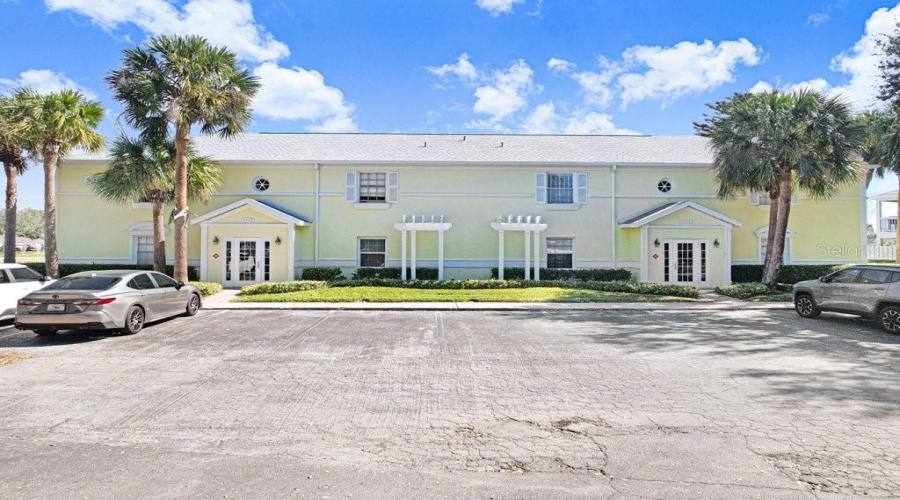 St Petersburg, Florida 33705, 1 Bedroom Bedrooms, ,1 Bathroombathrooms,Residential,For Sale,Cobia,0,Mfrtb8474516