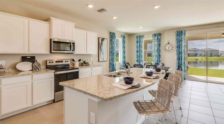 Palmetto, Florida 34221, 4 Bedroom Bedrooms, ,2 Bathroombathrooms,Residential,For Sale,Silver Birch,0,Mfra4685580
