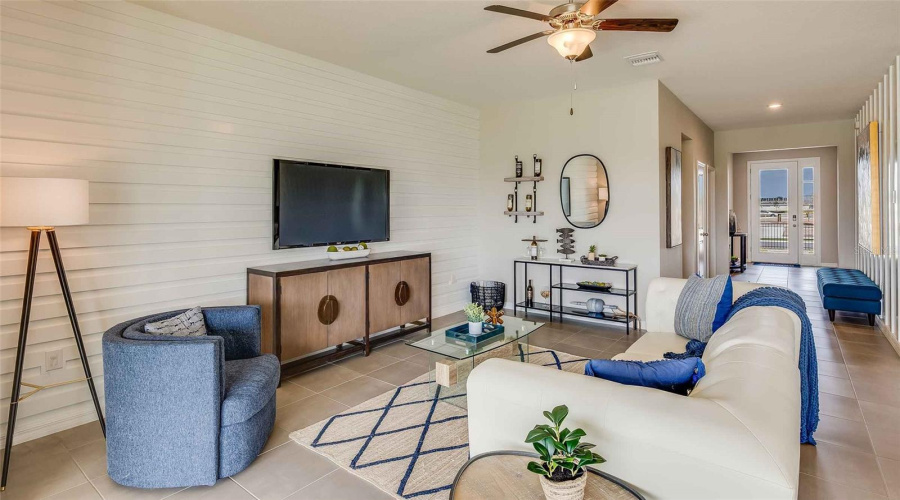 Palmetto, Florida 34221, 4 Bedroom Bedrooms, ,2 Bathroombathrooms,Residential,For Sale,Silver Birch,0,Mfra4685580