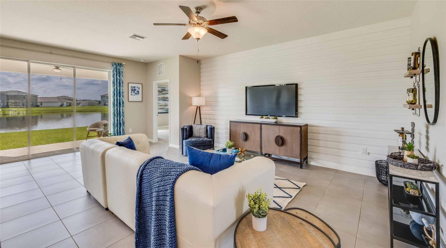 Palmetto, Florida 34221, 4 Bedroom Bedrooms, ,2 Bathroombathrooms,Residential,For Sale,Silver Birch,0,Mfra4685580