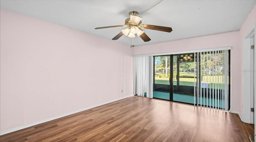 St Petersburg, Florida 33703, 1 Bedroom Bedrooms, ,1 Bathroombathrooms,Residential,For Sale,Bay,0,Mfrtb8449285