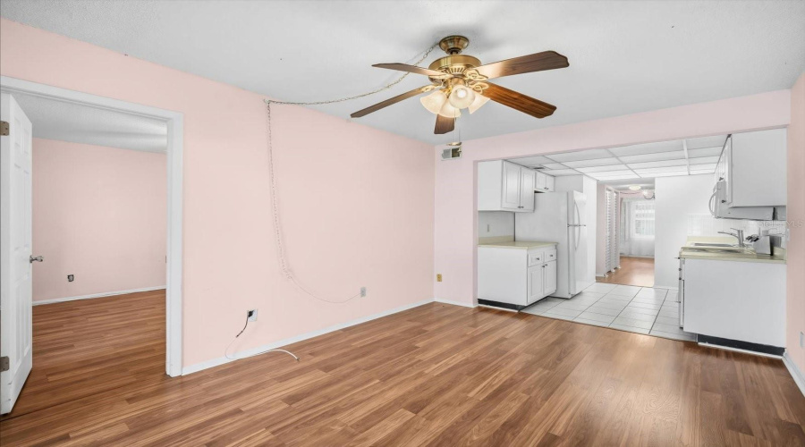 St Petersburg, Florida 33703, 1 Bedroom Bedrooms, ,1 Bathroombathrooms,Residential,For Sale,Bay,0,Mfrtb8449285
