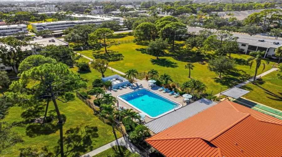 St Petersburg, Florida 33703, 1 Bedroom Bedrooms, ,1 Bathroombathrooms,Residential,For Sale,Bay,0,Mfrtb8449285