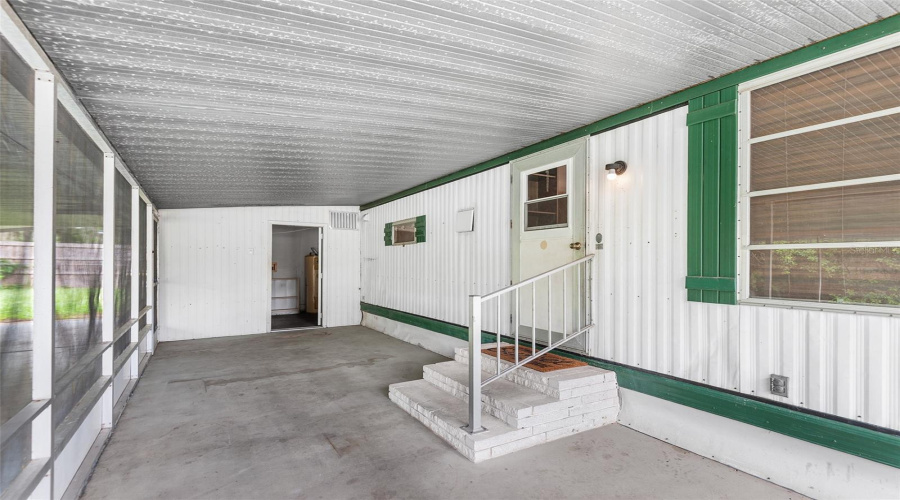 Auburndale, Florida 33823, 1 Bedroom Bedrooms, ,1 Bathroombathrooms,Residential,For Sale,Lakeside Dr,0,Mfrl4963934