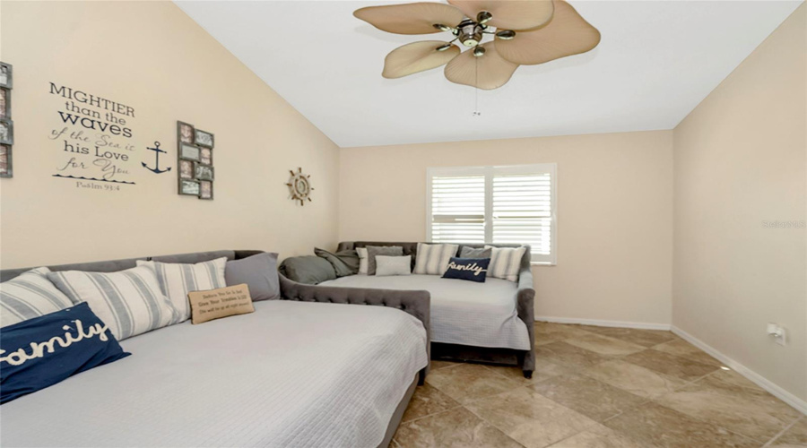 New Port Richey, Florida 34655, 3 Bedroom Bedrooms, ,2 Bathroombathrooms,Residential,For Sale,Noemi,0,Mfrw7888914