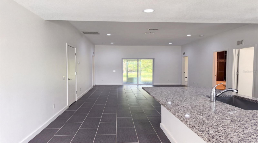 Sarasota, Florida 34239, 3 Bedroom Bedrooms, ,2 Bathroombathrooms,Residential,For Sale,Shade,0,Mfro6432869