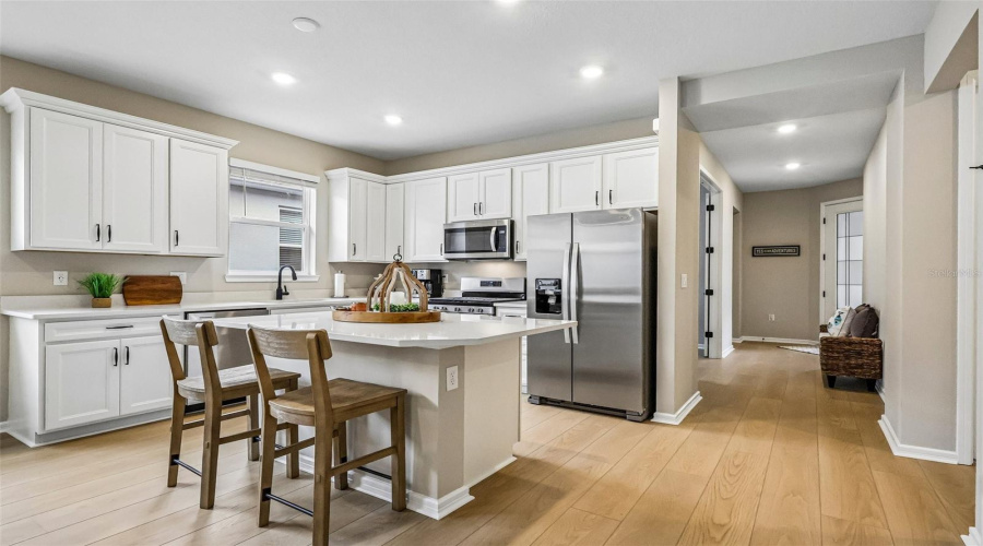 Winter Garden, Florida 34787, 2 Bedroom Bedrooms, ,2 Bathroombathrooms,Residential,For Sale,Gem View,0,Mfro6435893