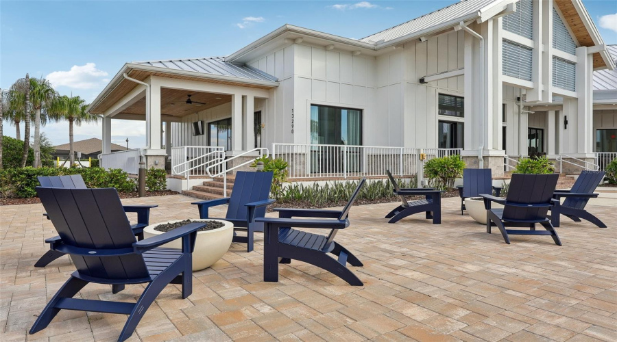 Winter Garden, Florida 34787, 2 Bedroom Bedrooms, ,2 Bathroombathrooms,Residential,For Sale,Gem View,0,Mfro6435893