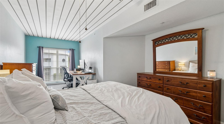 Tampa, Florida 33609, 1 Bedroom Bedrooms, ,1 Bathroombathrooms,Residential,For Sale,Horatio,0,Mfrtb8519567