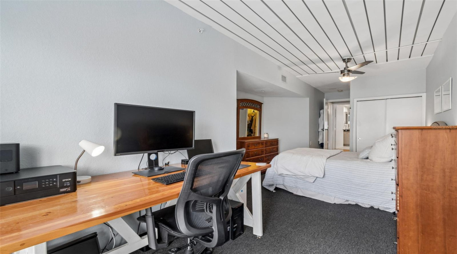 Tampa, Florida 33609, 1 Bedroom Bedrooms, ,1 Bathroombathrooms,Residential,For Sale,Horatio,0,Mfrtb8519567