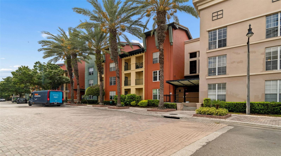 Tampa, Florida 33609, 1 Bedroom Bedrooms, ,1 Bathroombathrooms,Residential,For Sale,Horatio,0,Mfrtb8519567