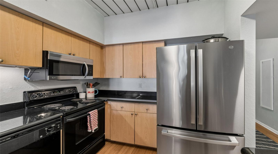 Tampa, Florida 33609, 1 Bedroom Bedrooms, ,1 Bathroombathrooms,Residential,For Sale,Horatio,0,Mfrtb8519567