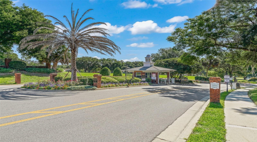 Lady Lake, Florida 32159, 3 Bedroom Bedrooms, ,2 Bathroombathrooms,Residential,For Sale,Grove,0,Mfro6369259