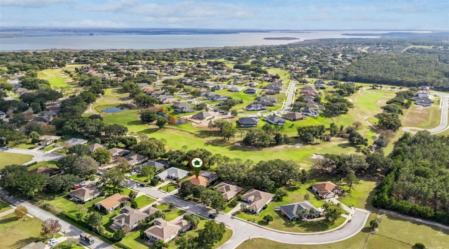 Lady Lake, Florida 32159, 3 Bedroom Bedrooms, ,2 Bathroombathrooms,Residential,For Sale,Grove,0,Mfro6369259