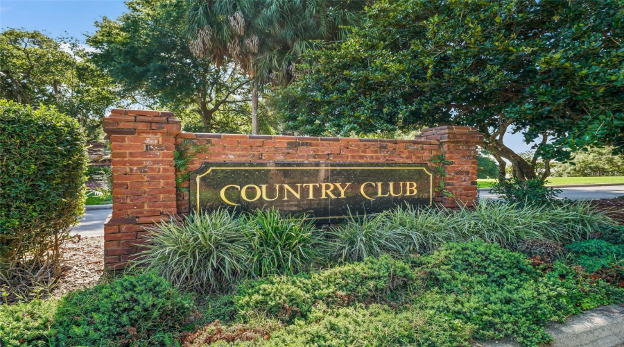 Lady Lake, Florida 32159, 3 Bedroom Bedrooms, ,2 Bathroombathrooms,Residential,For Sale,Grove,0,Mfro6369259