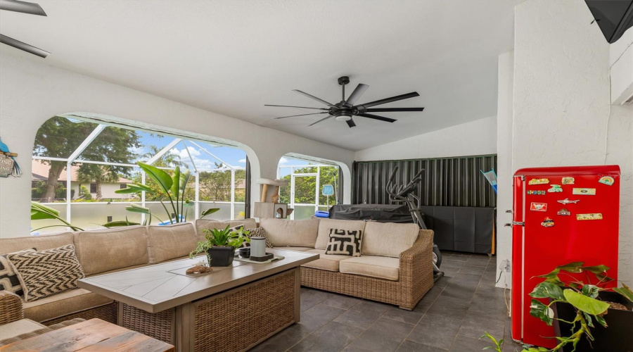 Punta Gorda, Florida 33983, 3 Bedroom Bedrooms, ,2 Bathroombathrooms,Residential,For Sale,Valparaiso,0,Mfrc7529241