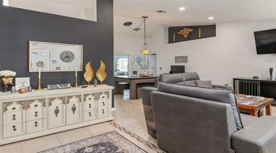 Punta Gorda, Florida 33983, 3 Bedroom Bedrooms, ,2 Bathroombathrooms,Residential,For Sale,Valparaiso,0,Mfrc7529241