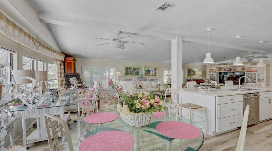 Safety Harbor, Florida 34695, 2 Bedroom Bedrooms, ,2 Bathroombathrooms,Residential,For Sale,Clubview,0,Mfrtb8530261
