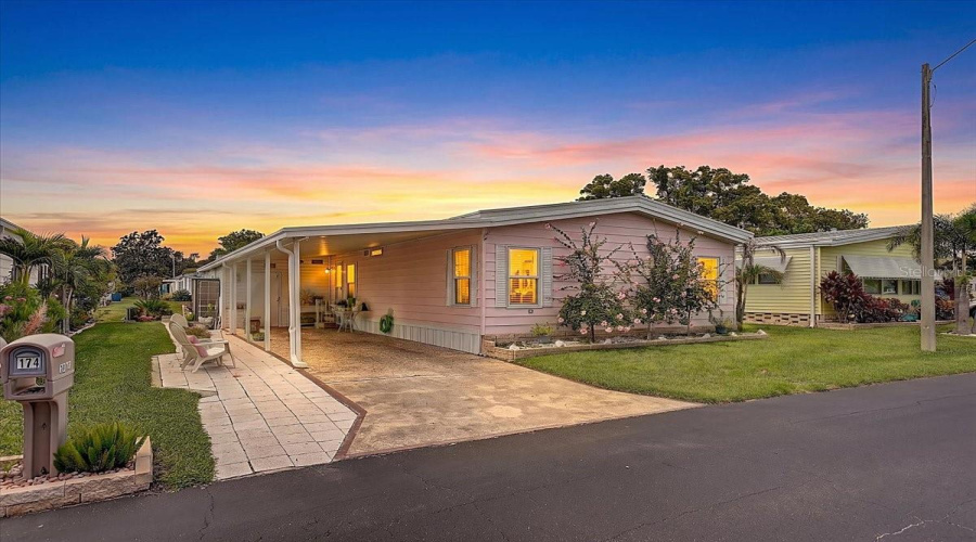 Safety Harbor, Florida 34695, 2 Bedroom Bedrooms, ,2 Bathroombathrooms,Residential,For Sale,Clubview,0,Mfrtb8530261