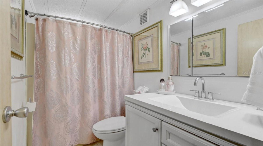 Safety Harbor, Florida 34695, 2 Bedroom Bedrooms, ,2 Bathroombathrooms,Residential,For Sale,Clubview,0,Mfrtb8530261