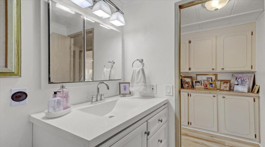 Safety Harbor, Florida 34695, 2 Bedroom Bedrooms, ,2 Bathroombathrooms,Residential,For Sale,Clubview,0,Mfrtb8530261
