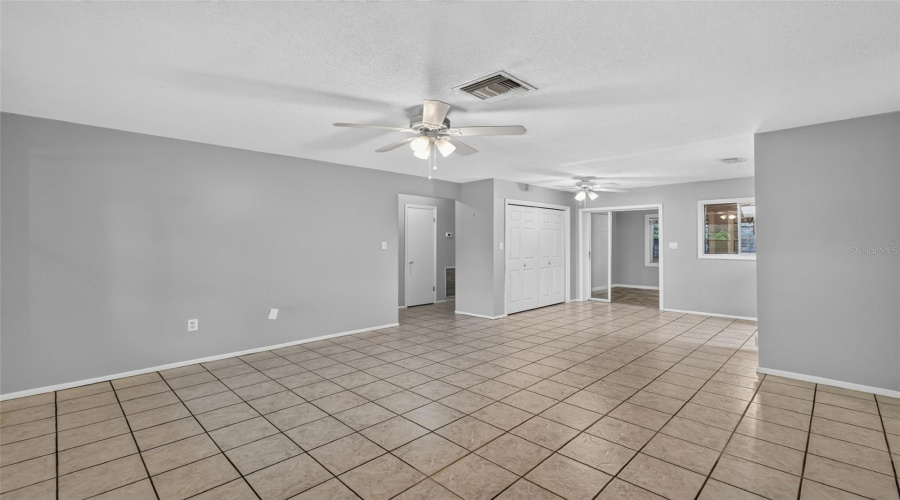 Spacious Living Room Ready For Your Personal Style And Furnishings
