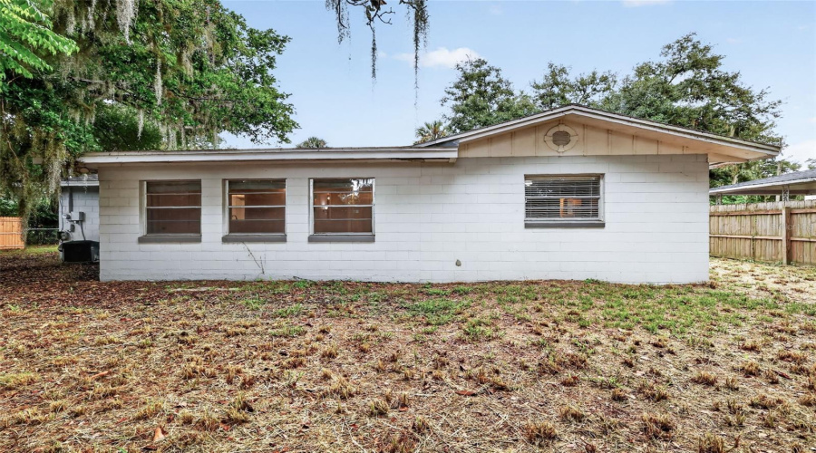 Fully Fenced Back Yard With Room For Pets, Gardening, And Simple Outdoor Enjoyment