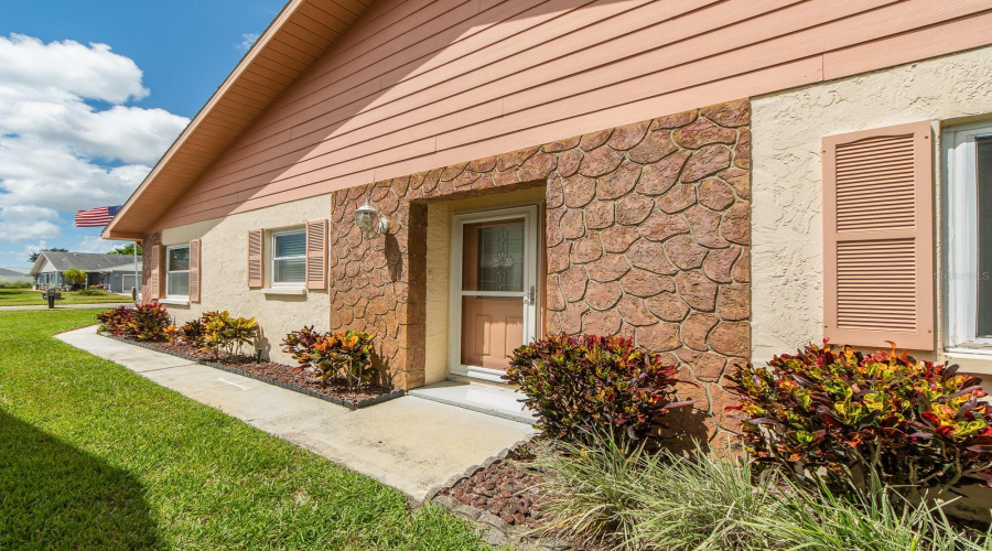 Palm Harbor, Florida 34684, 2 Bedroom Bedrooms, ,2 Bathroombathrooms,Residential,For Sale,Mcmath,0,Mfrtb8539673
